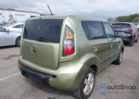 2010 Kia Soul + z USA, uszkodzony, nr VIN KNDJT2A23A7172393